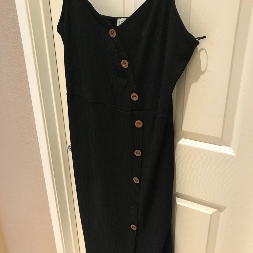 Dress - Picture 2 of 3